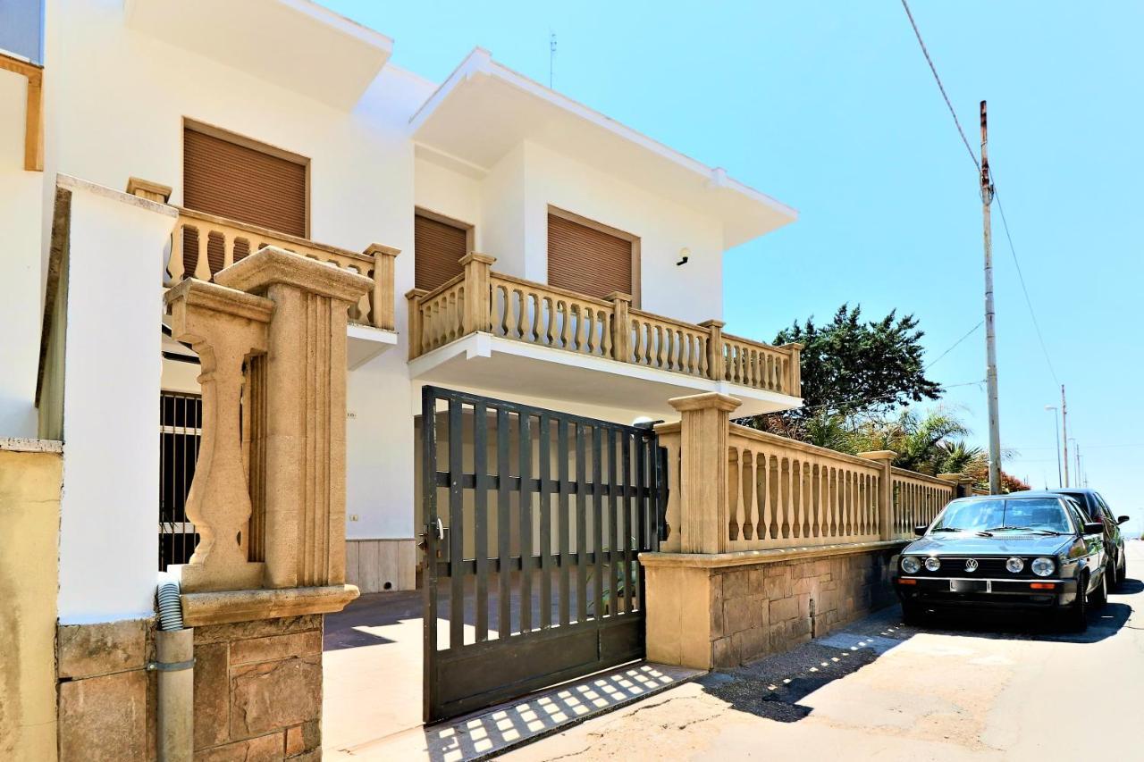 Ferrari Apartment كازارانو المظهر الخارجي الصورة